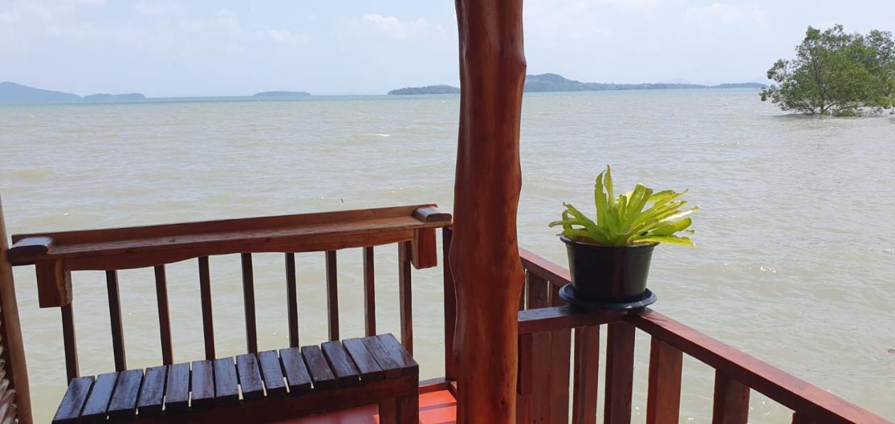 Navareeya House Seaview Koh Lanta Exterior photo